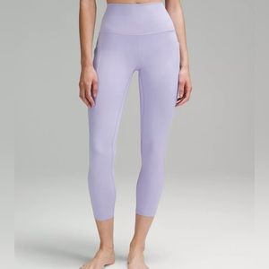 Lilac Lululemon Leggings w/Pockets